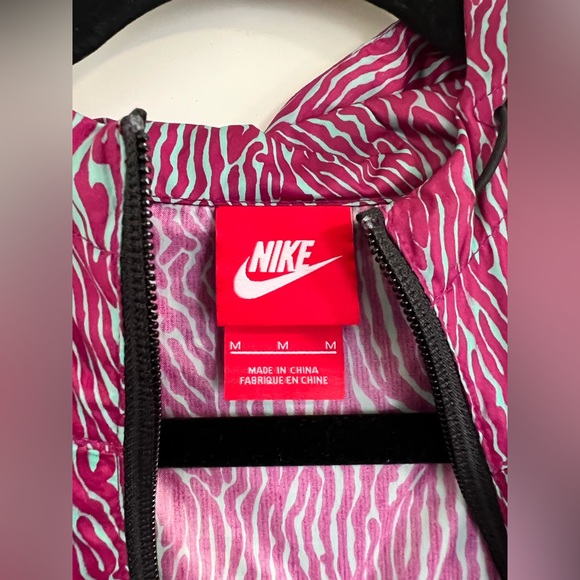 Nike Windrunner Jacket with Hood in Purple and Mint Zebra - Picture 5 of 7